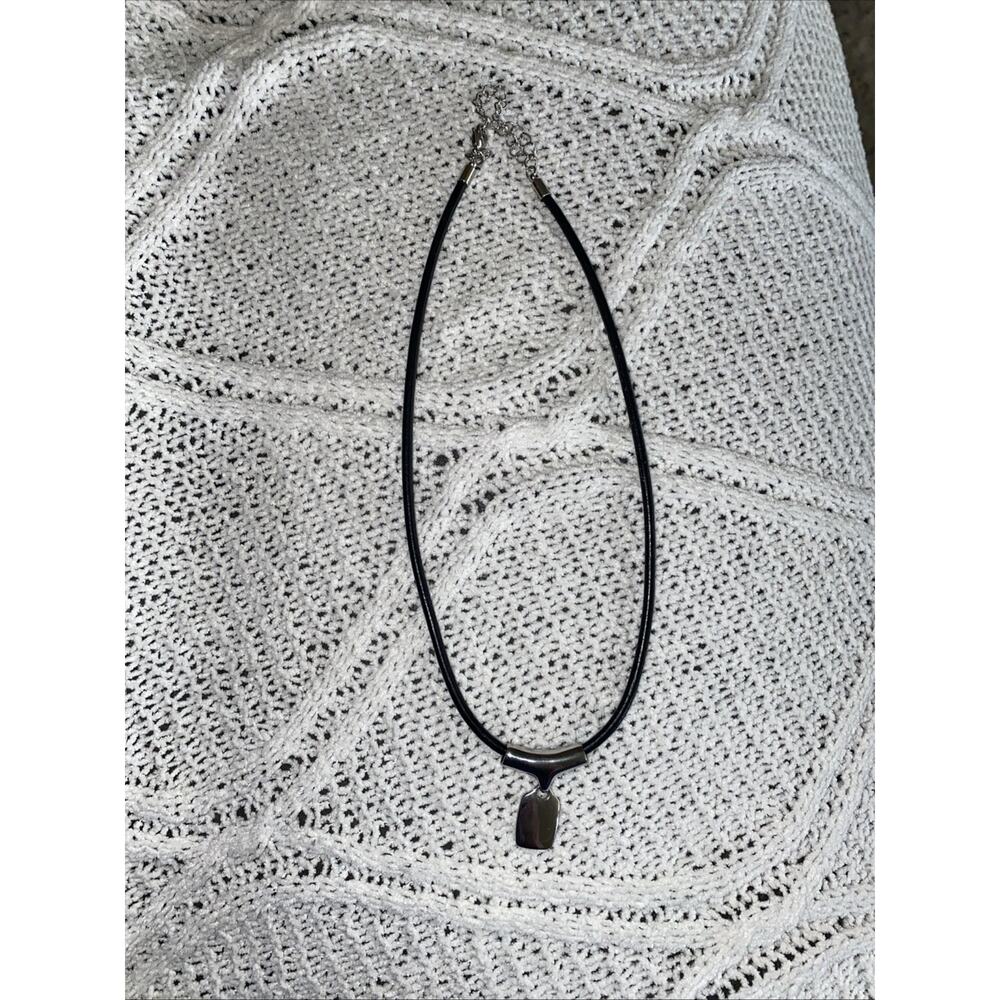 Lia Sophia "Anew" Leather Cord Necklace w Shiny Silver Tag Pendant Y2K